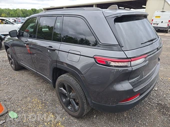 2023 Jeep Grand Cherokee Altitude - miniatura 6