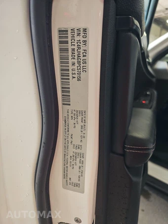2023 Jeep Grand Cherokee Altitude - miniatura 14