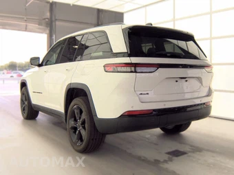 2023 Jeep Grand Cherokee Altitude - miniatura 6