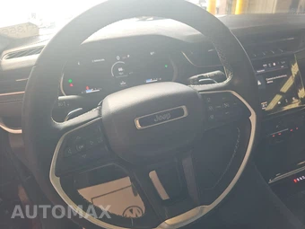 2023 Jeep Grand Cherokee Altitude - miniatura 10