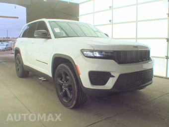 2023 Jeep Grand Cherokee Altitude - miniatura 3