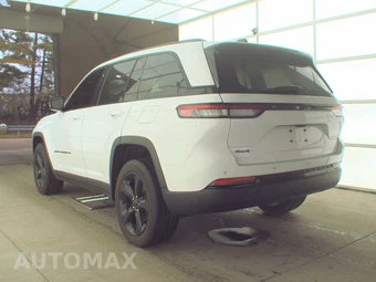 2023 Jeep Grand Cherokee Altitude - miniatura 6