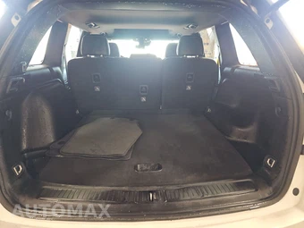 2023 Jeep Grand Cherokee Altitude - miniatura 16
