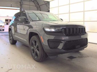 2023 Jeep Grand Cherokee Altitude - miniatura 3