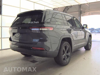 2023 Jeep Grand Cherokee Altitude - miniatura 4