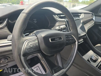 2023 Jeep Grand Cherokee Altitude - miniatura 10