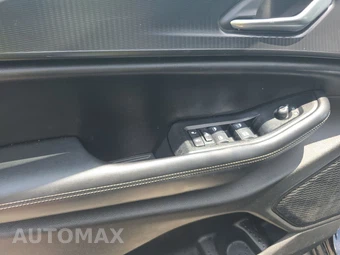 2023 Jeep Grand Cherokee Altitude - miniatura 9