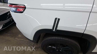 2023 Jeep Grand Cherokee Altitude - miniatura 22