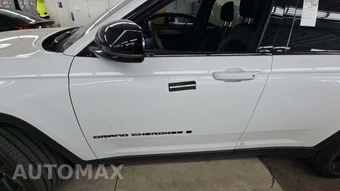 2023 Jeep Grand Cherokee Altitude - miniatura 29