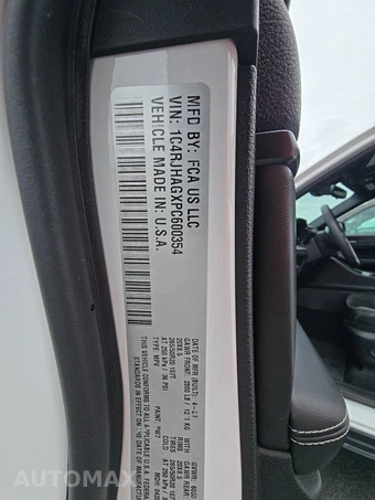 2023 Jeep Grand Cherokee Altitude - miniatura 14