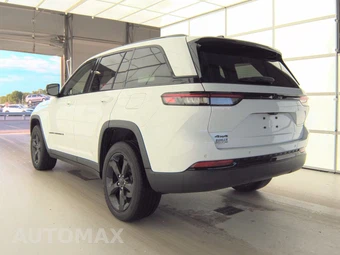 2023 Jeep Grand Cherokee Altitude - miniatura 6