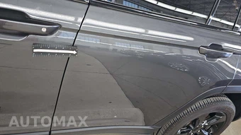 2023 Jeep Grand Cherokee Altitude - miniatura 24