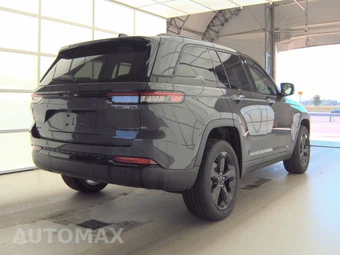 2023 Jeep Grand Cherokee Altitude - miniatura 4