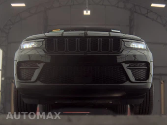 2023 Jeep Grand Cherokee Altitude - miniatura 3