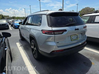 2023 Jeep Grand Cherokee L Altitude - miniatura 2