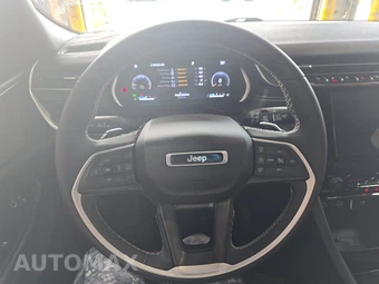 2023 Jeep Grand Cherokee L Altitude - miniatura 10