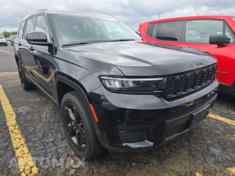 2023 Jeep Grand Cherokee L Altitude - miniatura 3