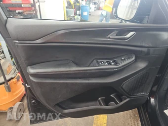 2023 Jeep Grand Cherokee L Altitude - miniatura 9