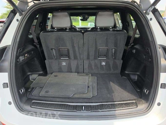 2023 Jeep Grand Cherokee L Altitude - miniatura 14