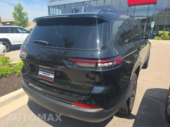 2023 Jeep Grand Cherokee L Altitude - miniatura 3