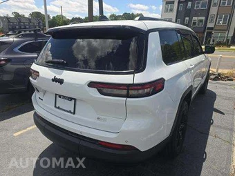 2023 Jeep Grand Cherokee L Altitude - miniatura 3