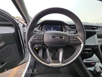 2023 Jeep Grand Cherokee L Laredo - miniatura 10