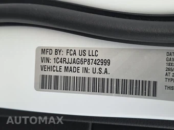 2023 Jeep Grand Cherokee L Laredo - miniatura 15