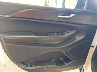 2023 Jeep Grand Cherokee L Laredo - miniatura 9
