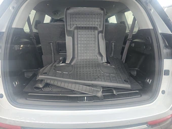 2023 Jeep Grand Cherokee L Laredo - miniatura 17