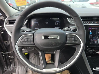 2023 Jeep Grand Cherokee L Laredo - miniatura 10
