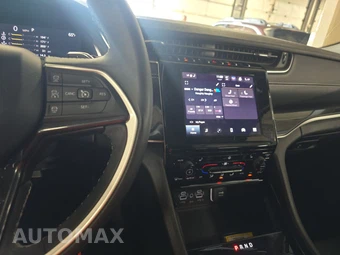 2023 Jeep Grand Cherokee L Laredo - miniatura 11