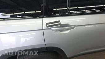 2023 Jeep Grand Cherokee L Laredo - miniatura 26