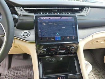 2023 Jeep Grand Cherokee L Limited - miniatura 10