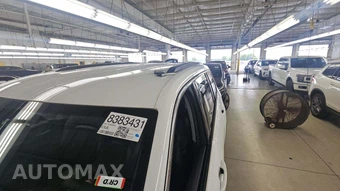 2023 Jeep Grand Cherokee L Limited - miniatura 21