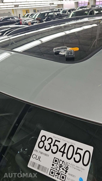 2023 Jeep Grand Cherokee L Limited - miniatura 21