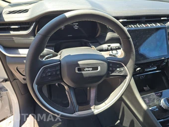 2023 Jeep Grand Cherokee L Limited - miniatura 10