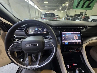 2023 Jeep Grand Cherokee L Limited - miniatura 5