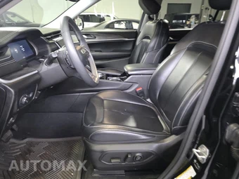 2023 Jeep Grand Cherokee L Limited - miniatura 9