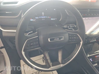 2023 Jeep Grand Cherokee L Limited - miniatura 10