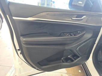 2023 Jeep Grand Cherokee L Limited - miniatura 9