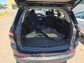 2023 Jeep Grand Cherokee L Limited - miniatura 16