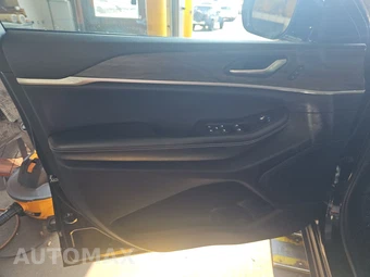 2023 Jeep Grand Cherokee L Limited - miniatura 9