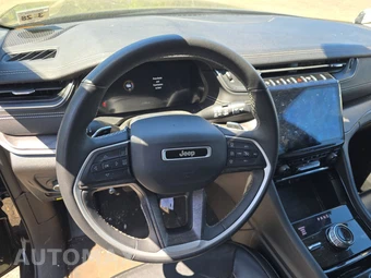 2023 Jeep Grand Cherokee L Limited - miniatura 10
