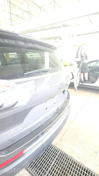 2023 Jeep Grand Cherokee L Limited - miniatura 26