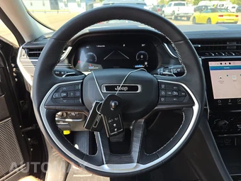 2023 Jeep Grand Cherokee L Limited - miniatura 10