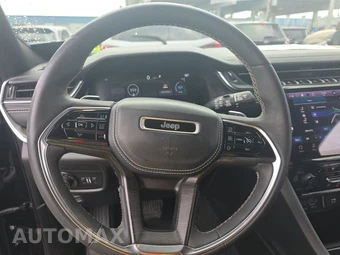 2023 Jeep Grand Cherokee L Overland - miniatura 10
