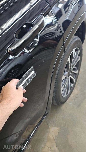 2023 Jeep Grand Cherokee L Overland - miniatura 25