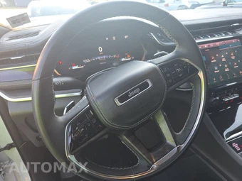 2023 Jeep Grand Cherokee L Overland - miniatura 10