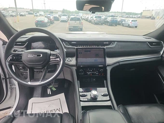 2023 Jeep Grand Cherokee L Overland - miniatura 11