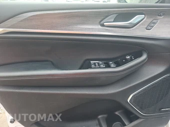2023 Jeep Grand Cherokee L Overland - miniatura 9